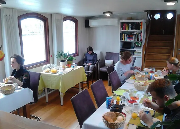B&B Barge Johanna